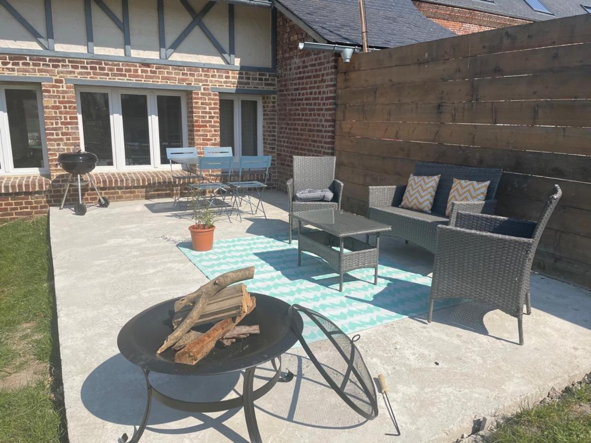 Le Clos Charmaine Auquemesnil Esterno foto